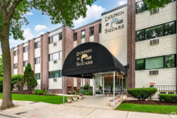 1 PrimaryPhoto-1 1 PrimaryPhoto-1